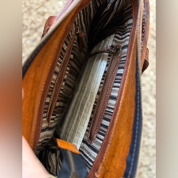 Handmade Alaska Leather Fringe Tote Bag | Artisan Western Boho - Picture 8 of 9